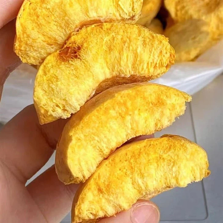 Freeze Dried Apricot Chunks